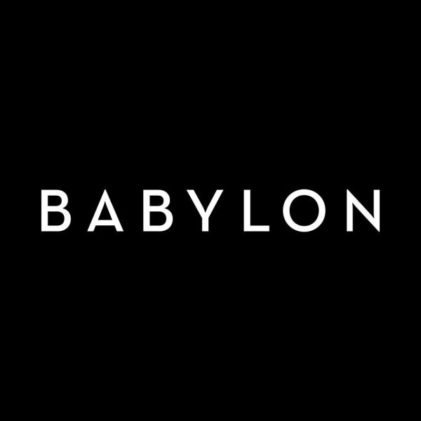 „Babylon”, filmul despre film. Sau „triunghiul hollywoodian al tristeții”.